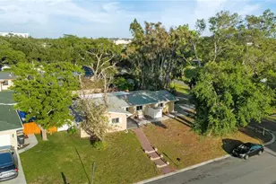1109 S San Remo Ave, Clearwater, FL 33756 - Photo 3