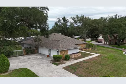 1009 Morfield Lane, Brandon, FL 33511 - Photo 5