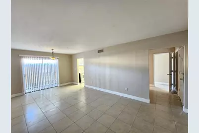 7602 Powhatan Avenue W #3, Tampa, FL 33615 - Photo 3