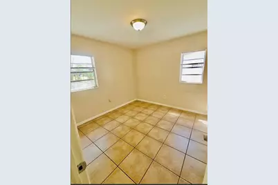 10011 N 23rd Street, Tampa, FL 33612 - Photo 19