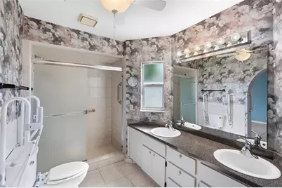 1768 Harbor Circle E, Largo, FL 33770 - Photo 17