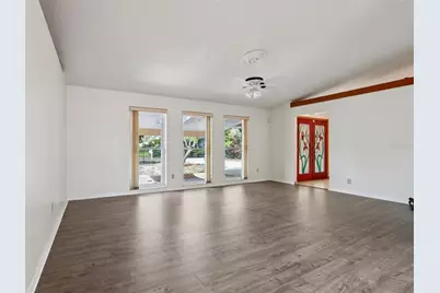 1576 Ohio Avenue, Palm Harbor, FL 34683 - Photo 5