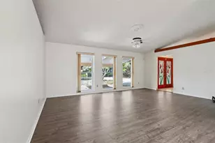 1576 Ohio Ave, Palm Harbor, FL 34683 - Photo 5