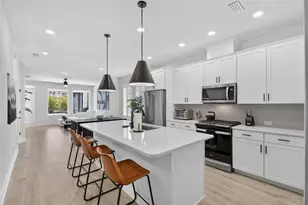 5451 Del Coronado Dr, Apollo Beach, FL 33572 - Photo 13