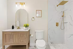 8335 Galewood Cir, Tampa, FL 33615 - Photo 19