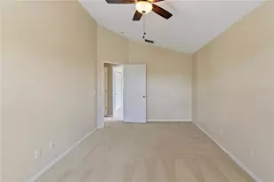 1318 Hatcher Loop Dr, Brandon, FL 33511 - Photo 23