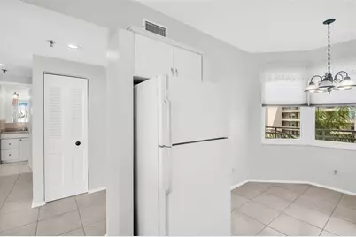 7932 Sailboat Key Boulevard S #402, South Pasadena, FL 33707 - Photo 11