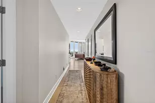 175 1st St S, Saint Petersburg, FL 33701 - Photo 3