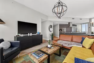 175 1st St S, Saint Petersburg, FL 33701 - Photo 7