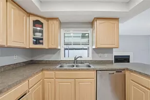 4104 Fallon Ct, Brandon, FL 33511 - Photo 21