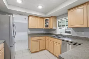 4104 Fallon Ct, Brandon, FL 33511 - Photo 17