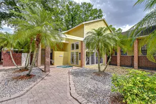 8723 Fancy Finch Dr, Tampa, FL 33614 - Photo 27