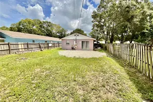 15442 59th St N, Clearwater, FL 33760 - Photo 13