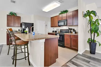 10108 Hawk Storm Avenue, Tampa, FL 33610 - Photo 7