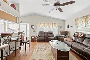 2552 Crystal Lake Dr, Spring Hill, FL 34606 - Photo 23