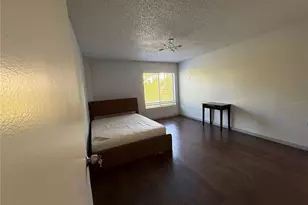 621 99th Ave N, Saint Petersburg, FL 33702 - Photo 13