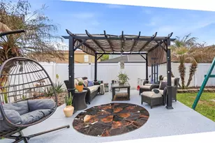 30902 Temple Stand Ave, Wesley Chapel, FL 33543 - Photo 47