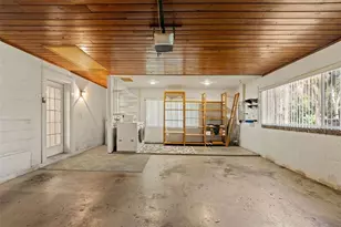 2725 N Myrtle Ave, Tampa, FL 33602 - Photo 17