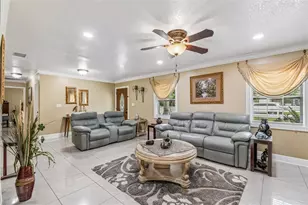 9406 W Flora St, Tampa, FL 33615 - Photo 25