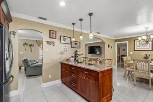 9406 W Flora St, Tampa, FL 33615 - Photo 15