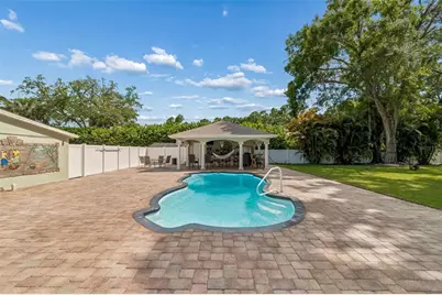 9406 W Flora Street, Tampa, FL 33615 - Photo 59