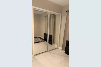 2106 W Cluster Avenue, Tampa, FL 33604 - Photo 9