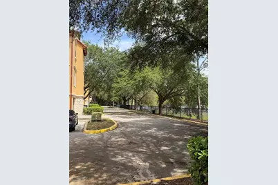 6117 Metrowest Boulevard #107, Orlando, FL 32835 - Photo 3