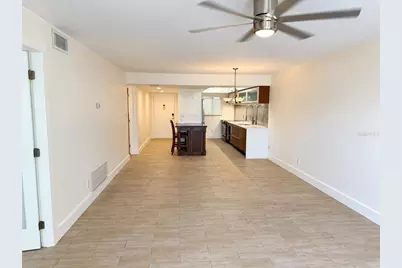 3700 S Osprey Avenue #205, Sarasota, FL 34239 - Photo 5