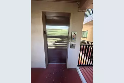 3700 S Osprey Avenue #205, Sarasota, FL 34239 - Photo 31