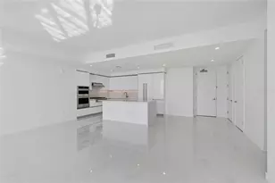 400 Central Ave, Saint Petersburg, FL 33701 - Photo 23