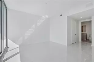 400 Central Ave, Saint Petersburg, FL 33701 - Photo 25