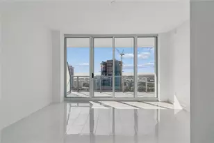 400 Central Ave, Saint Petersburg, FL 33701 - Photo 19