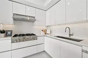 400 Central Ave, Saint Petersburg, FL 33701 - Photo 15