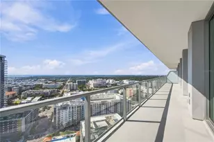 400 Central Ave, Saint Petersburg, FL 33701 - Photo 17