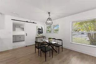 4610 S Shamrock Rd, Tampa, FL 33611 - Photo 13