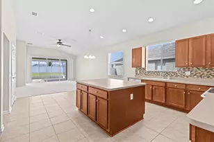 601 Nodding Shade Dr, Brooksville, FL 34604 - Photo 9