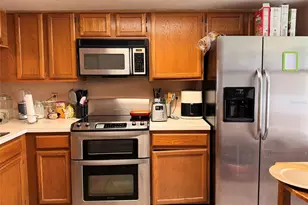 1001 Brigadoon Dr, Clearwater, FL 33759 - Photo 3