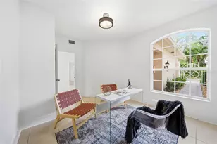 7084 Prosperity Cir, Sarasota, FL 34238 - Photo 15