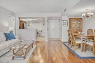 690 Island Way, Clearwater Beach, FL 33767 - Photo 9