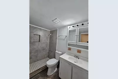7601 Paula Drive #3, Tampa, FL 33615 - Photo 9