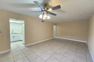 7601 Paula Dr, Tampa, FL 33615 - Photo 3