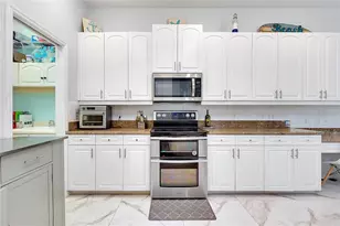 360 Cedarbrook Ct, Venice, FL 34292 - Photo 15