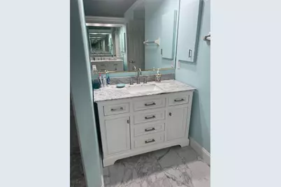 360 Cedarbrook Court, Venice, FL 34292 - Photo 13