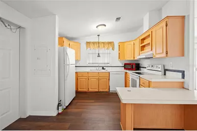 3210 Hickory Drive, Wesley Chapel, FL 33543 - Photo 9