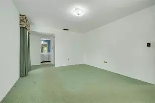 1839 Almeria Way S, Saint Petersburg, FL 33712 - Photo 15