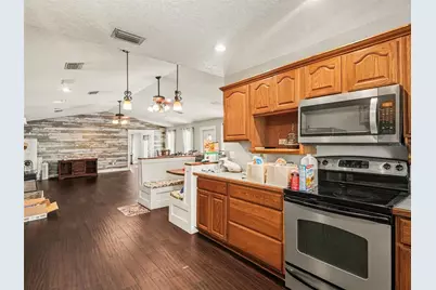 1740 Bayshore Drive, Terra Ceia, FL 34250 - Photo 11