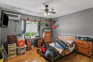 1740 Bayshore Dr, Terra Ceia, FL 34250 - Photo 33