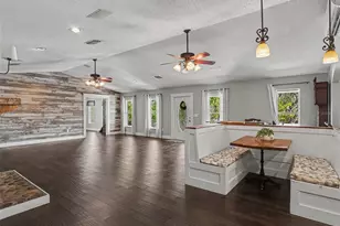 1740 Bayshore Dr, Terra Ceia, FL 34250 - Photo 17