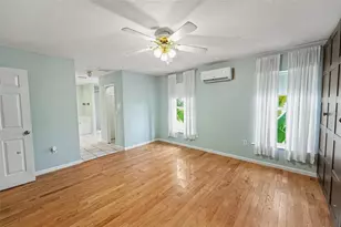1740 Bayshore Dr, Terra Ceia, FL 34250 - Photo 15