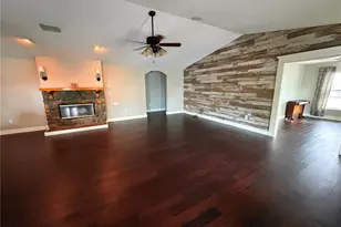 1740 Bayshore Dr, Terra Ceia, FL 34250 - Photo 9